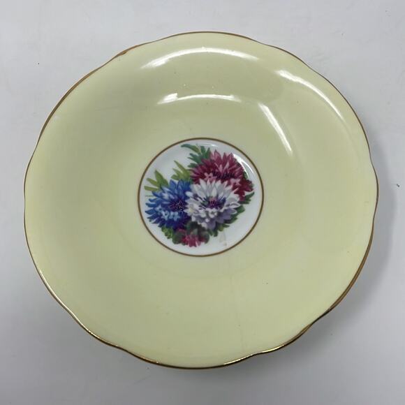 Vintage Windsor England Bone China Teacup and Saucer - Picture 2 of 12